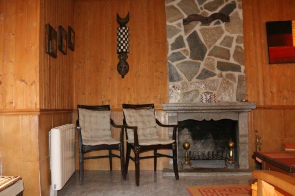 Casa Rural Los 2 Yugos Navaluenga Εξωτερικό φωτογραφία