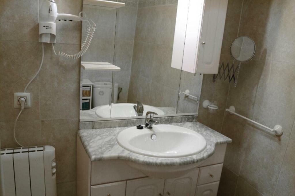 Casa Rural Los 2 Yugos Navaluenga Εξωτερικό φωτογραφία
